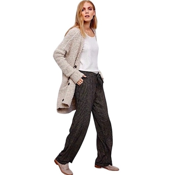 Free People Slouchy Oversized Stretchy Boucle Alpaca Grandpa Cardigan Sweater S - Picture 5 of 11